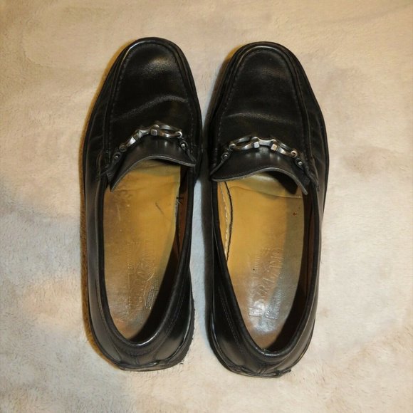 Salvatore Ferragamo Black Leather Vibram Gancini Horsebit Loafers 9D main image 9